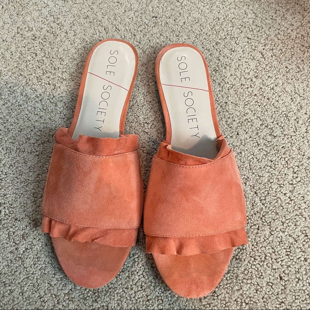 Suede slides